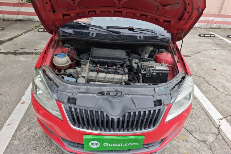 Used Skoda Fabia 2012 1.4L Automatic Crystal Edition Engine Bay