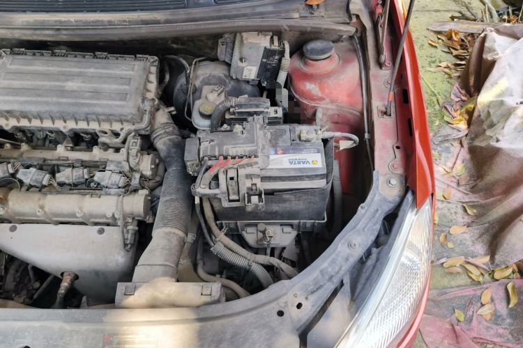 Used Skoda Fabia 2012 1.4L Automatic Crystal Edition Engine Bay Left