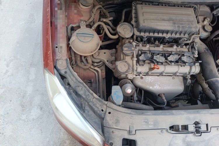 Used Skoda Fabia 2012 1.4L Automatic Crystal Edition Engine Bay Right