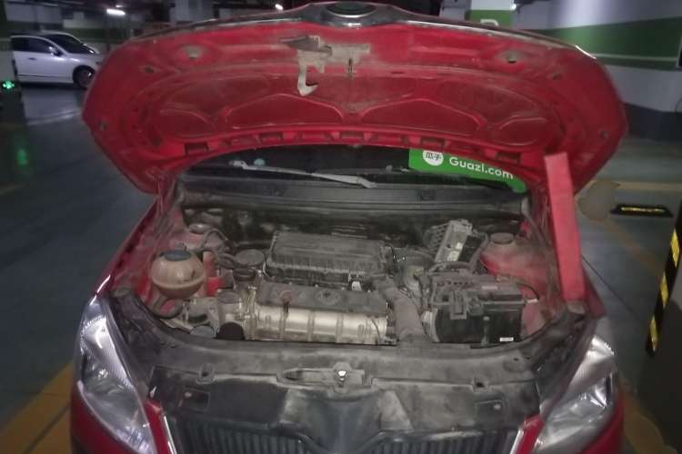 Used Skoda Fabia 2012 1.6L Scout Engine Bay