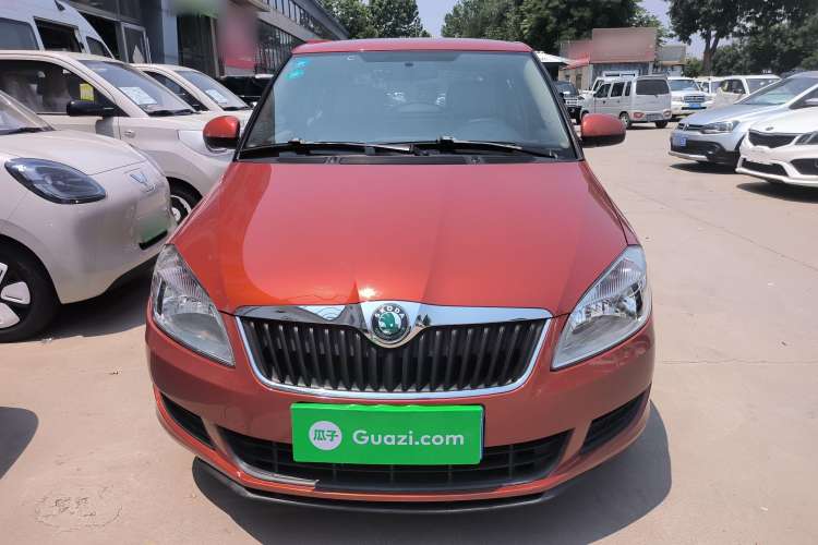 Used Skoda Fabia 2012 1.4L Manual Crystal Edition Exterior 1
