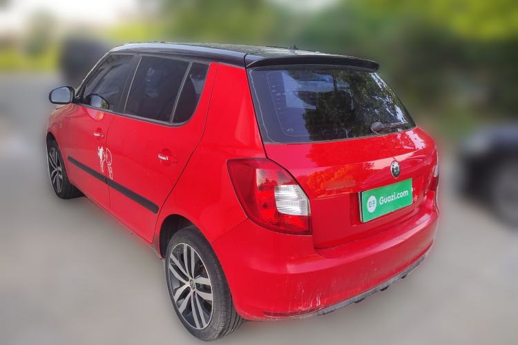 Used Skoda Fabia 2012 1.6L Manual Sport Edition Exterior 3