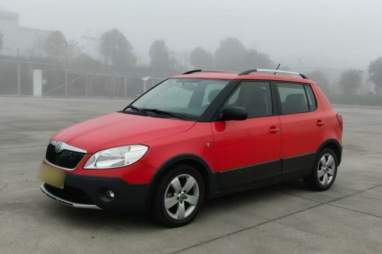 Used Skoda Fabia 2012 1.6L Scout Exterior 3