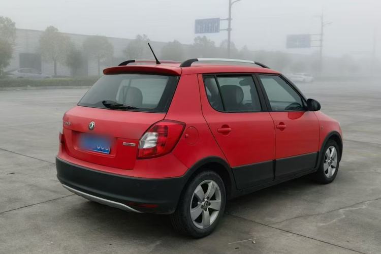 Used Skoda Fabia 2012 1.6L Scout Exterior 4