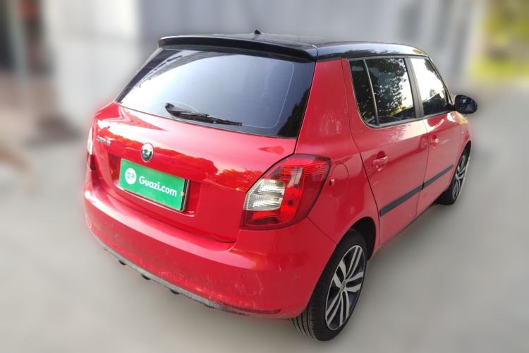 Used Skoda Fabia 2012 1.6L Manual Sport Edition Exterior 5