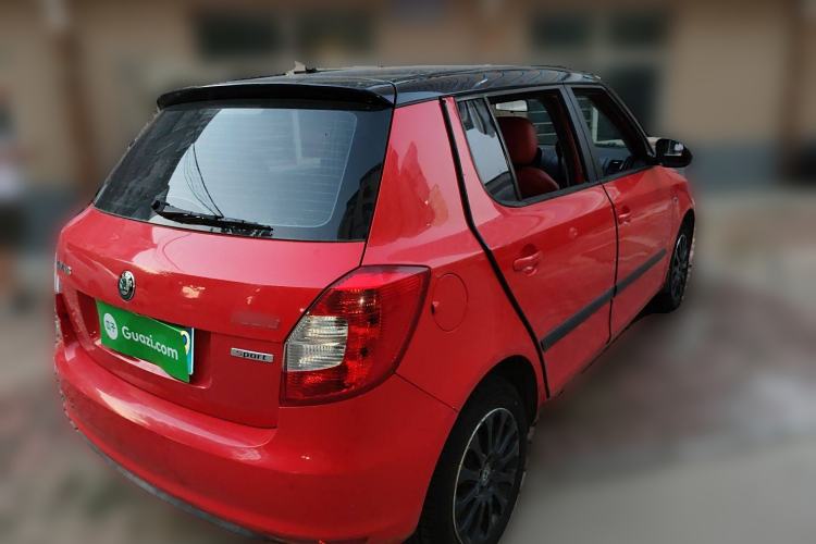 Used Skoda Fabia 2012 1.6L Manual Sport Edition Exterior 5