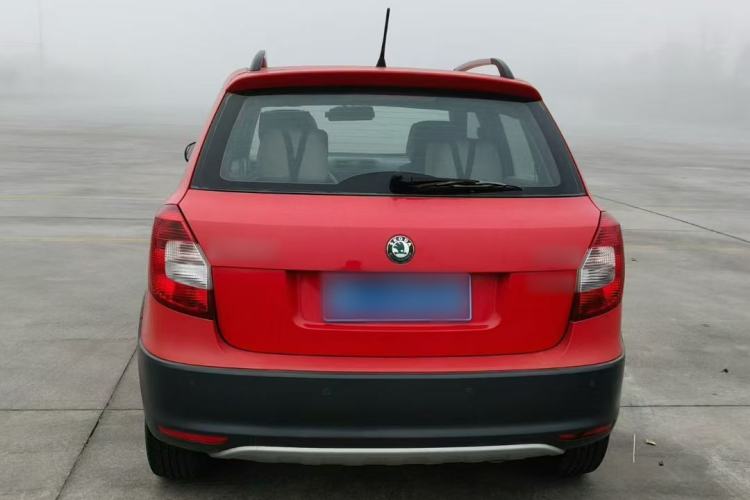 Used Skoda Fabia 2012 1.6L Scout Exterior 5