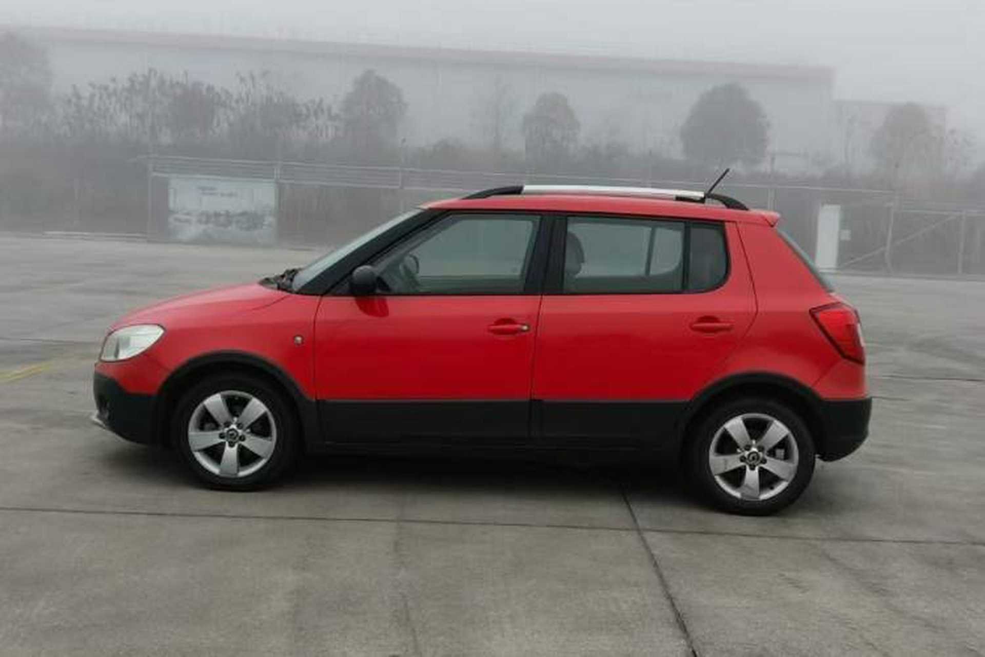 Used Skoda Fabia 2012 1.6L Scout Exterior 6