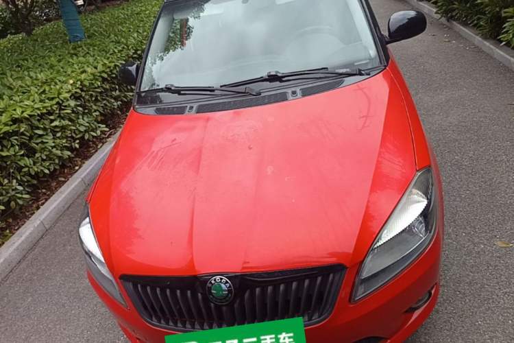 Used Skoda Fabia 2012 1.6L Automatic Sport Edition Front