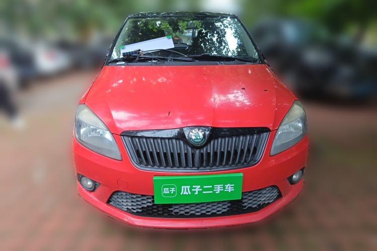 Used Skoda Fabia 2012 1.6L Automatic Cool Black Edition Front