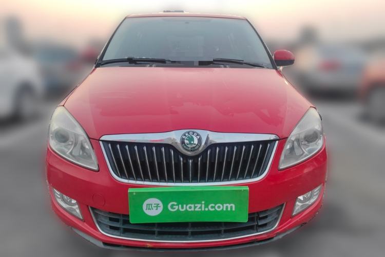 Used Skoda Fabia 2012 1.6L Automatic Crystal Edition Front