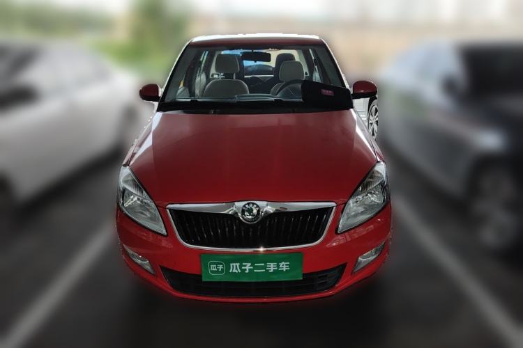 Used Skoda Fabia 2012 1.4L Manual Jingling Edition Front
