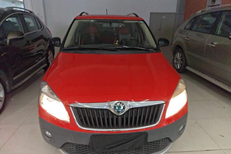 Used Skoda Fabia 2012 1.6L Scout Front