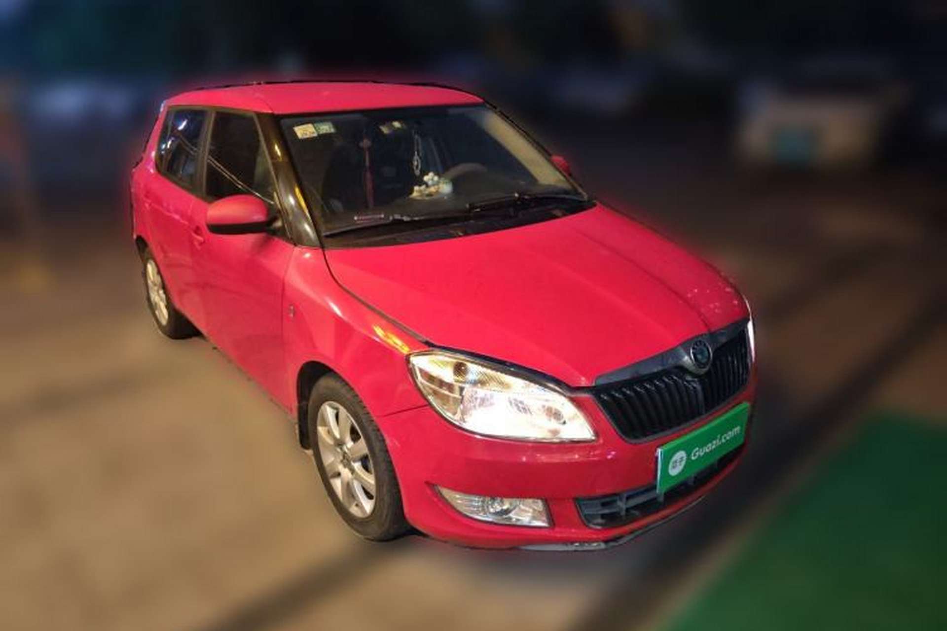 Used Skoda Fabia 2012 1.4L Manual Crystal Edition Front Right 45 Deg