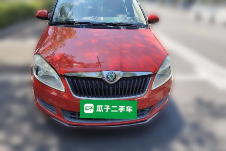 Used Skoda Fabia 2012 1.4L Automatic Crystal Edition Front