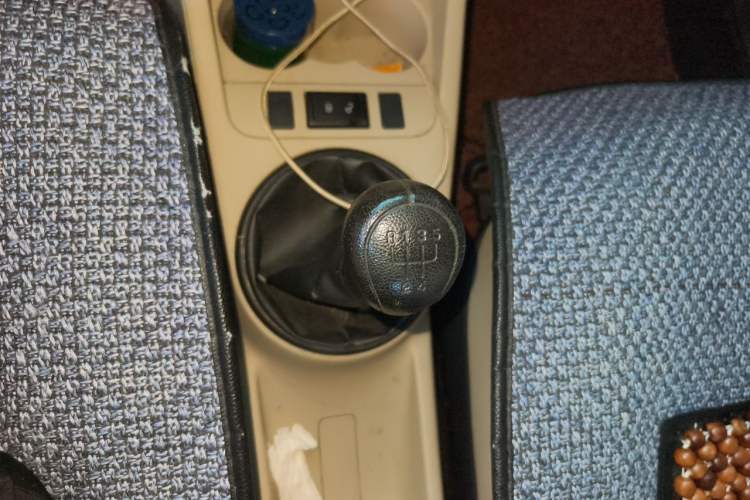 Used Skoda Fabia 2012 1.4L Manual Crystal Edition Gear Lever