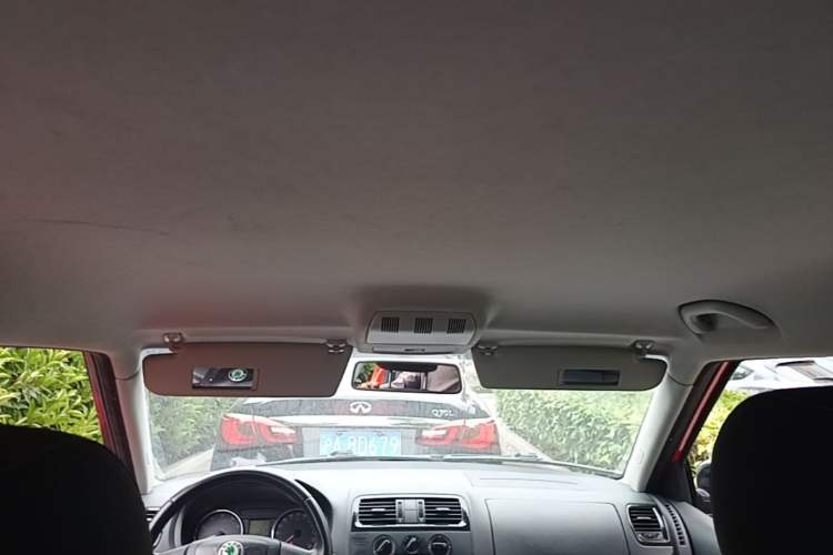 Used Skoda Fabia 2012 1.6L Automatic Sport Edition Headliner