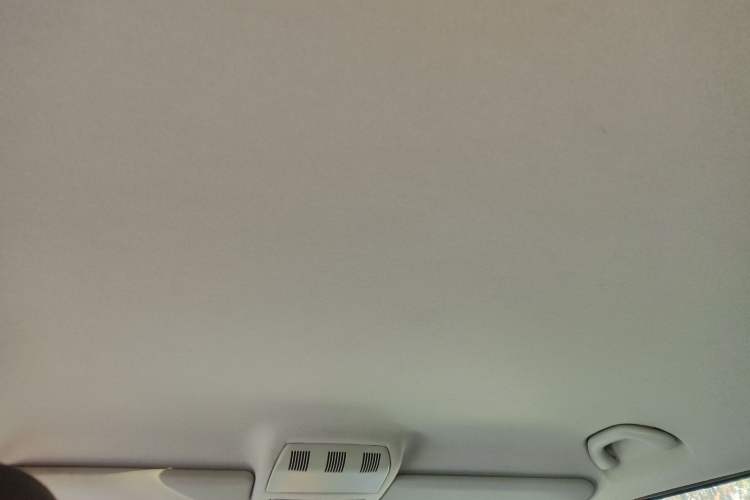Used Skoda Fabia 2012 1.6L Automatic Cool Black Edition Headliner
