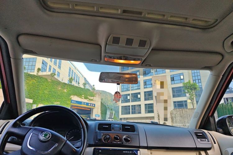 Used Skoda Fabia 2012 1.6L Scout Headliner
