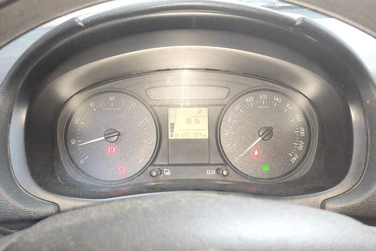 Used Skoda Fabia 2012 1.4L Automatic Crystal Edition Instrument Cluster