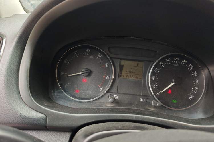 Used Skoda Fabia 2012 1.6L Automatic Cool Black Edition Instrument Cluster