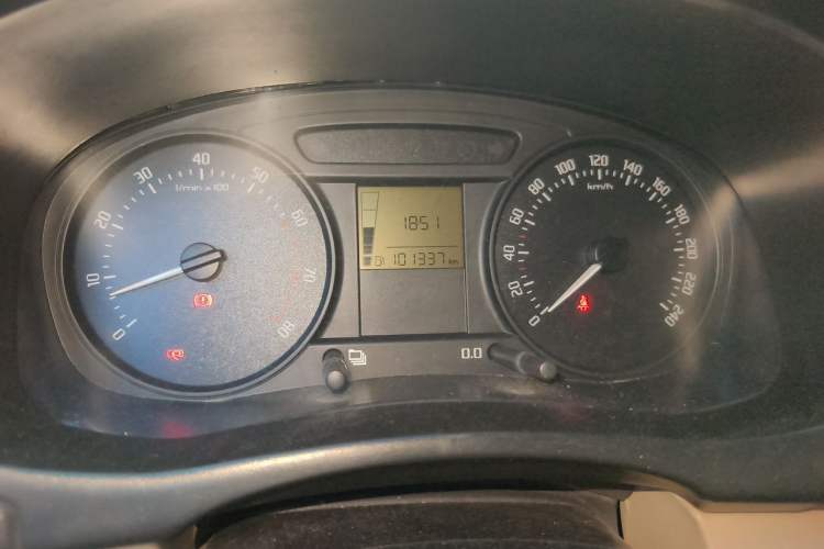Used Skoda Fabia 2012 1.4L Manual Crystal Edition Instrument Cluster