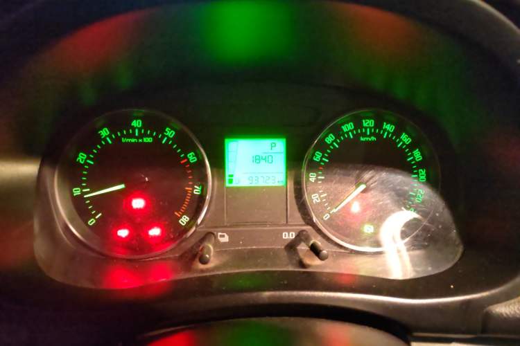 Used Skoda Fabia 2012 1.4L Automatic Crystal Edition Instrument Cluster