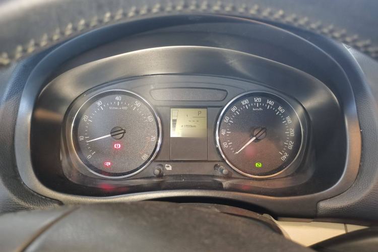 Used Skoda Fabia 2012 1.6L Scout Instrument Cluster