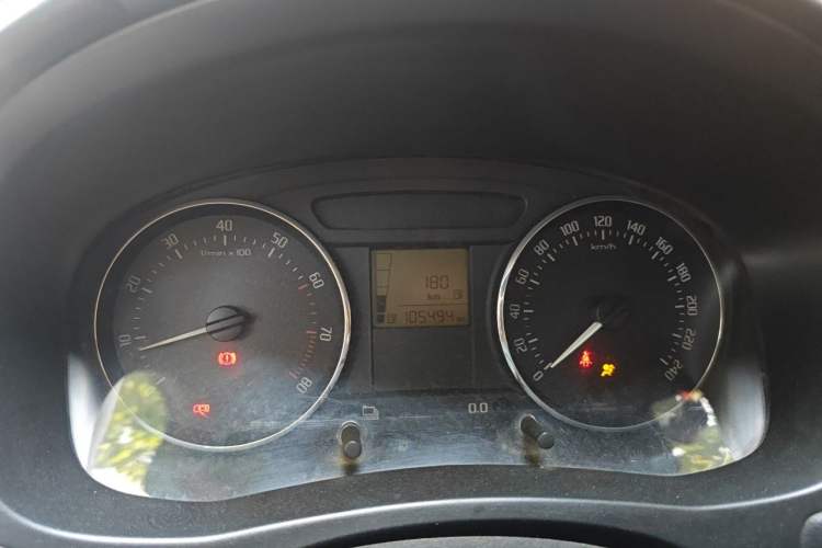 Used Skoda Fabia 2012 1.6L Manual Cool Black Edition Instrument Cluster