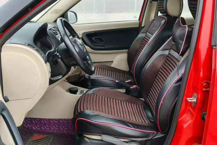 Used Skoda Fabia 2012 1.6L Scout Interior 1