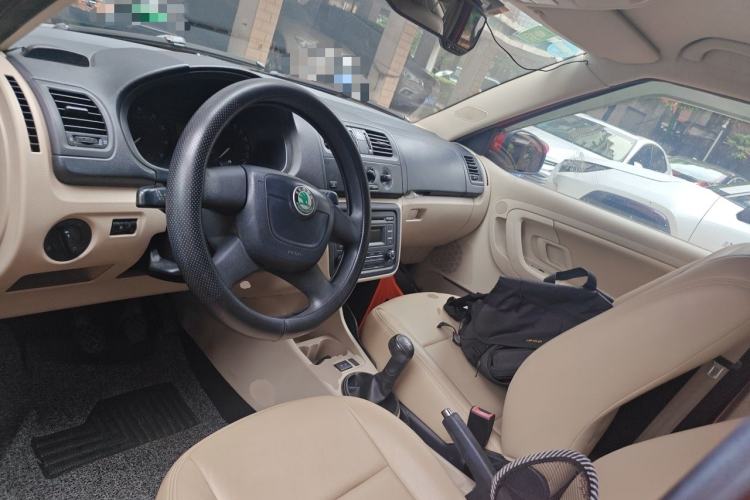 Used Skoda Fabia 2012 1.4L Manual Crystal Edition Left Front Seat