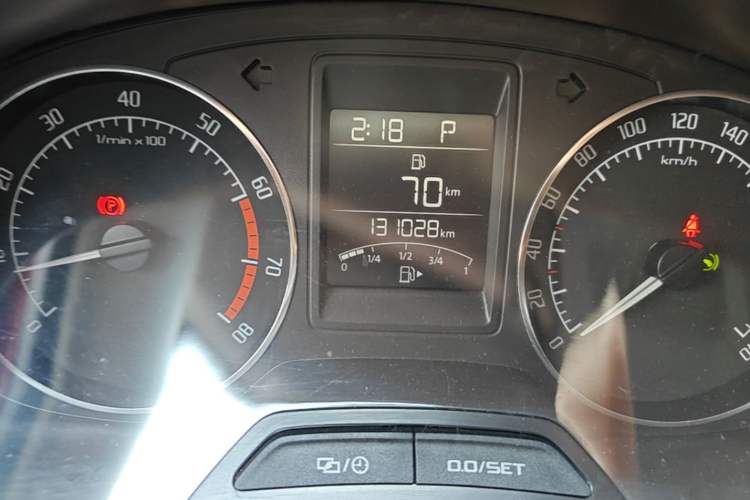 Used Skoda Fabia 2012 1.6L Automatic Cool Black Edition Odometer Close Up