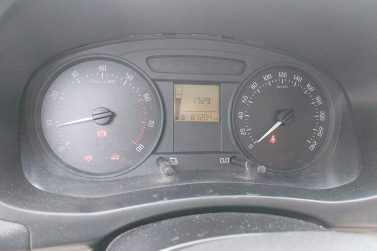 Used Skoda Fabia 2012 1.4L Manual Crystal Edition Odometer Close Up