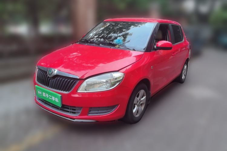 Used Skoda Fabia 2012 1.4L Automatic Crystal Edition Guazi used car, China used car export, Used car for sale, Used cars, Cheapest cars for sale