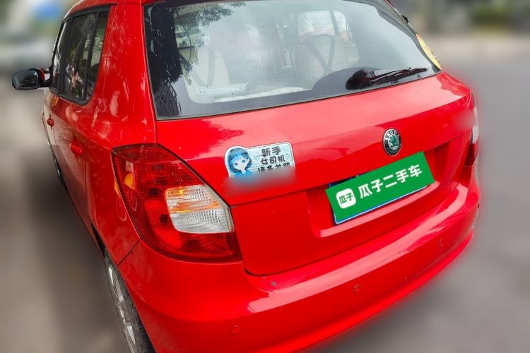 Used Skoda Fabia 2012 1.4L Automatic Crystal Edition Rear Left 45 Deg