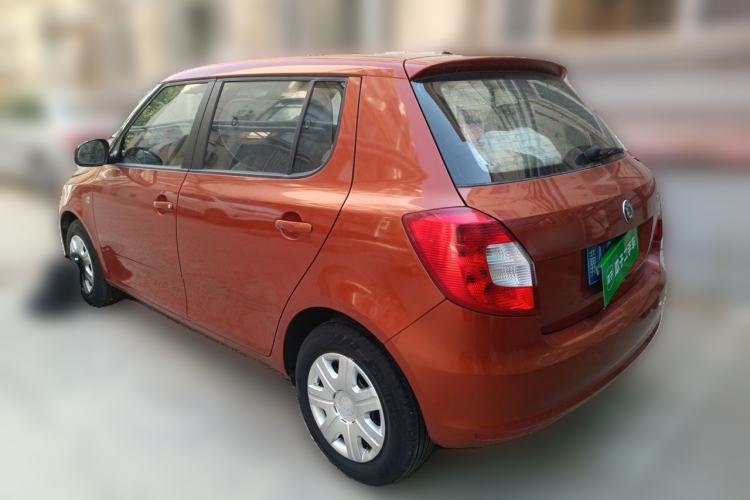 Used Skoda Fabia 2012 1.4L Automatic Crystal Edition Rear Left 45 Deg