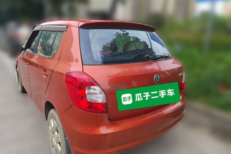 Used Skoda Fabia 2012 1.4L Manual Crystal Edition Rear Left 45 Deg