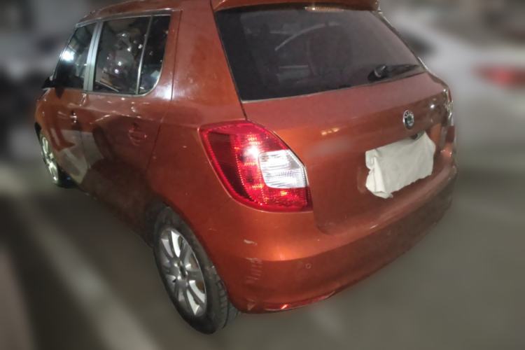 Used Skoda Fabia 2012 1.4L Automatic Crystal Edition Rear Left 45 Deg