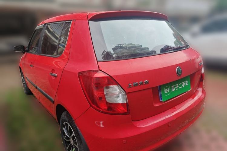 Used Skoda Fabia 2012 1.4L Manual Crystal Edition Rear Left 45 Deg
