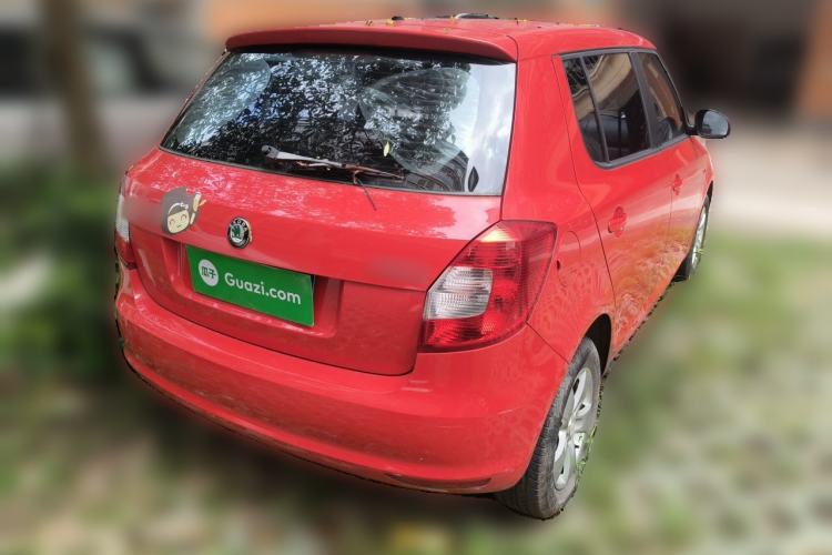 Used Skoda Fabia 2012 1.4L Manual Crystal Edition Rear Right 45 Deg