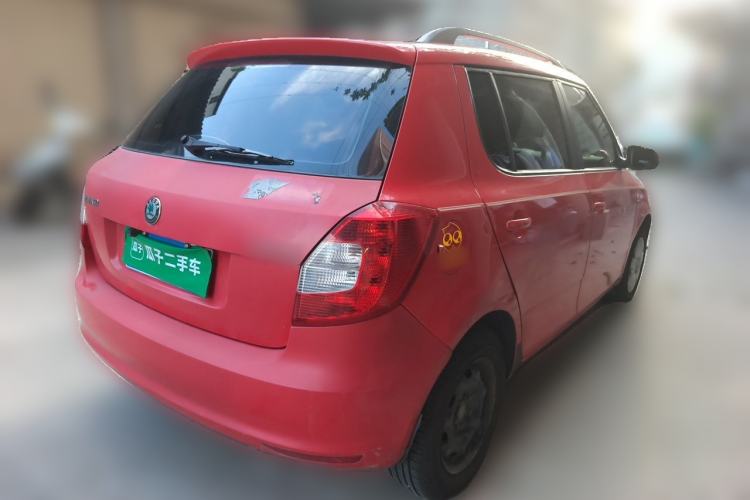 Used Skoda Fabia 2012 1.4L Manual Crystal Edition Rear Right 45 Deg