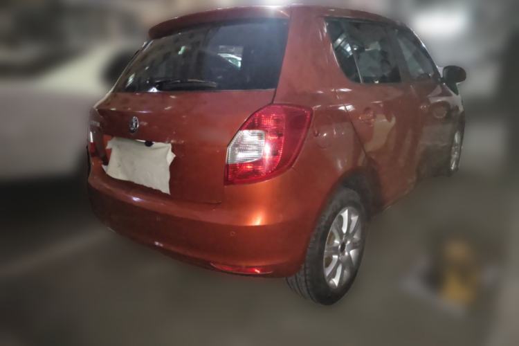 Used Skoda Fabia 2012 1.4L Automatic Crystal Edition Rear Right 45 Deg