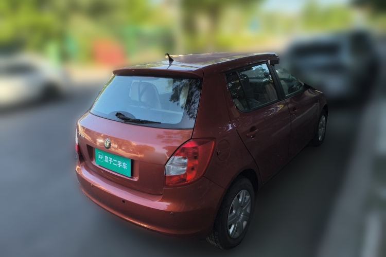 Used Skoda Fabia 2012 1.4L Manual Crystal Edition Rear Right 45 Deg