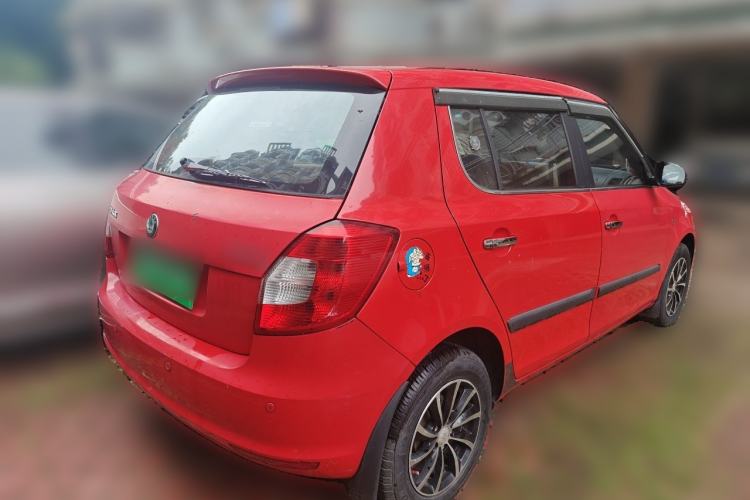 Used Skoda Fabia 2012 1.4L Manual Crystal Edition Rear Right 45 Deg