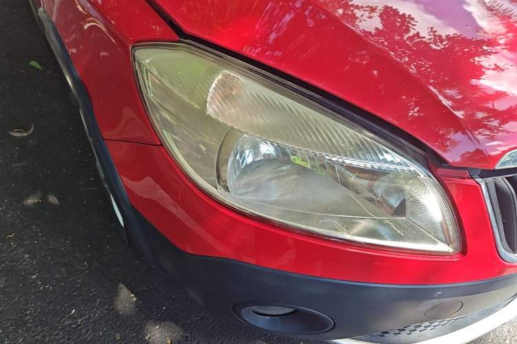 Used Skoda Fabia 2012 1.6L Scout Right Front Headlight