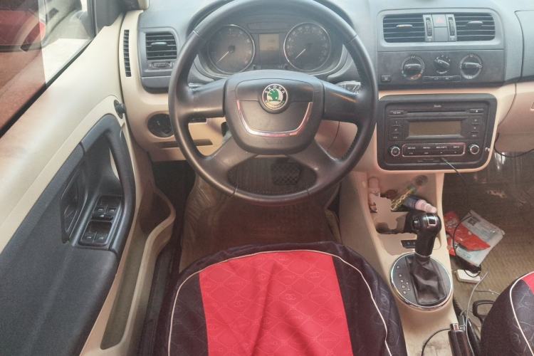 Used Skoda Fabia 2012 1.6L Scout Steering Wheel
