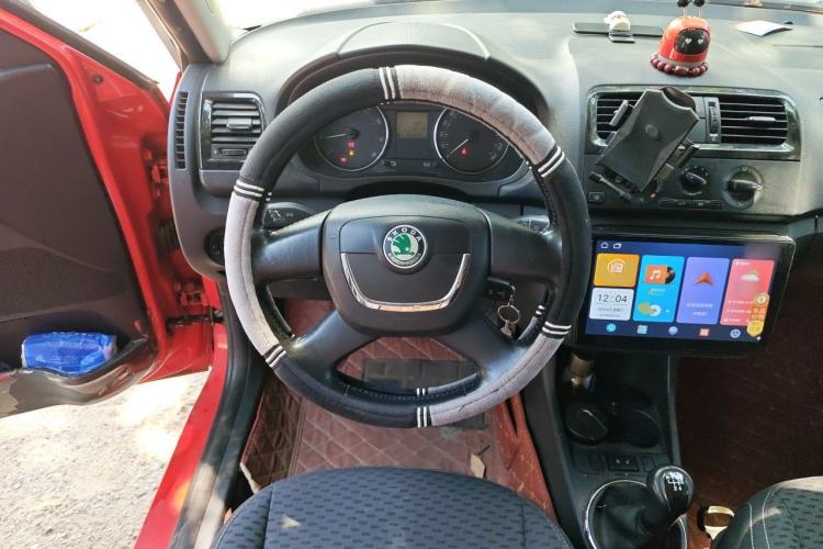 Used Skoda Fabia 2012 1.6L Manual Cool Black Edition Steering Wheel