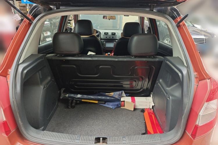 Used Skoda Fabia 2012 1.6L Automatic Cool Black Edition Trunk