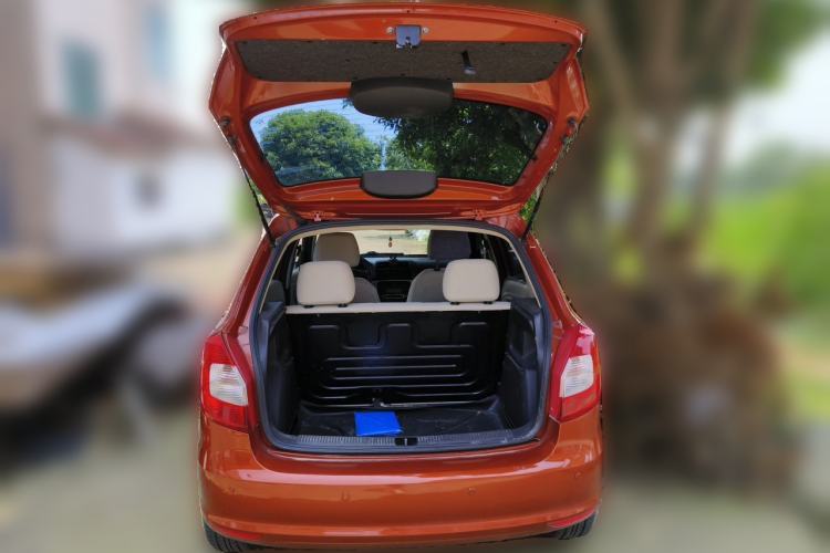 Used Skoda Fabia 2012 1.4L Automatic Crystal Edition Trunk