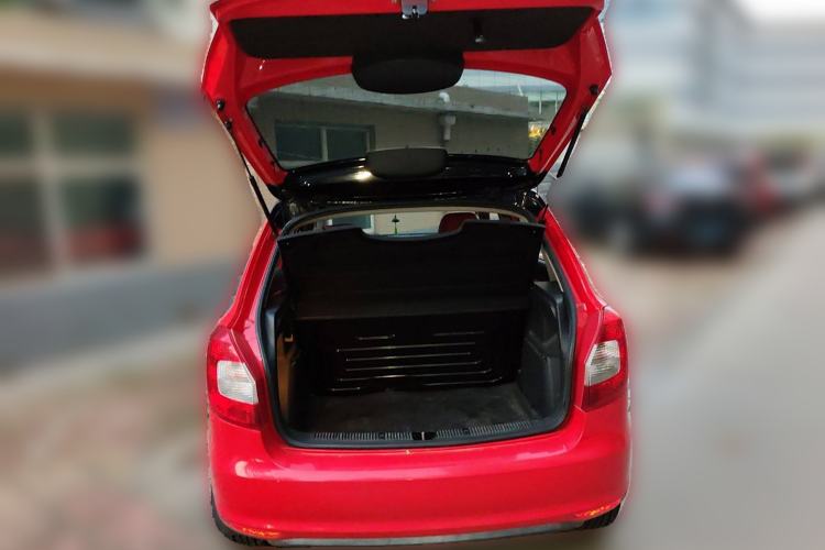 Used Skoda Fabia 2012 1.6L Manual Sport Edition Trunk
